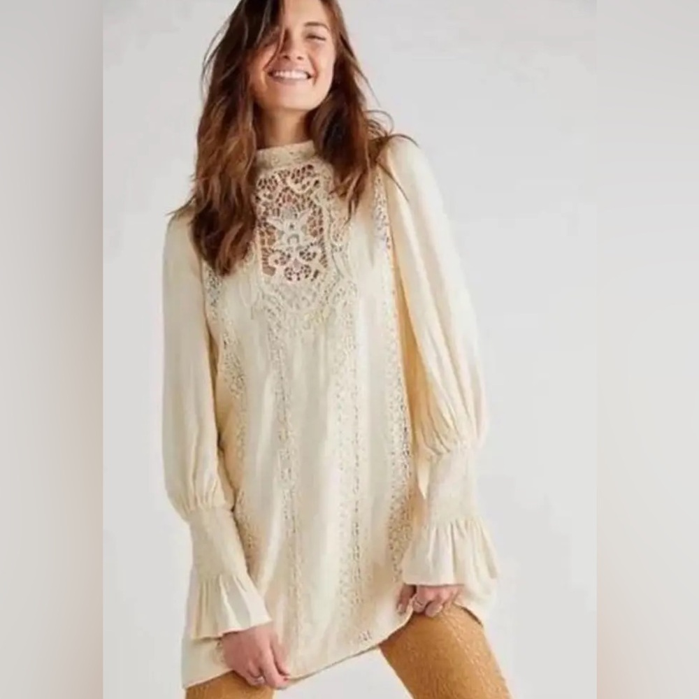 Free People One Vienna Lace Boho dress with built in slip - Small